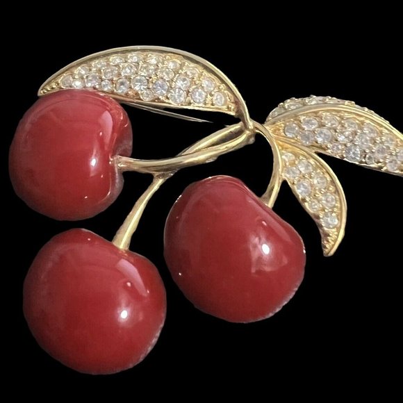 Joan Rivers Jewelry - Vintage Joan Rivers Red Cherries Gold Brooch/Pin - Stunning!